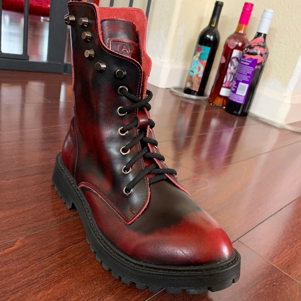 Leather boots 8 Women
